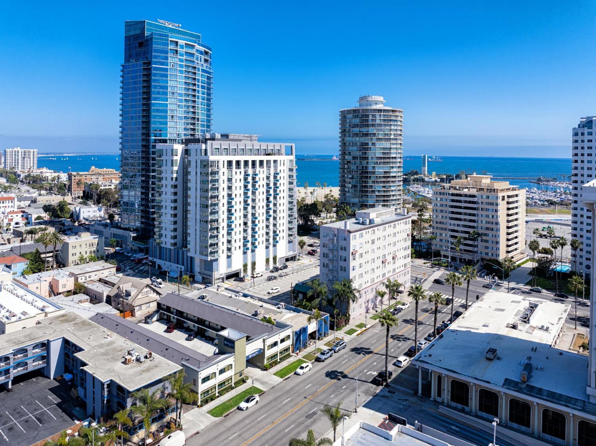 Inn At 50 - Long Beach Convention Center Екстериор снимка